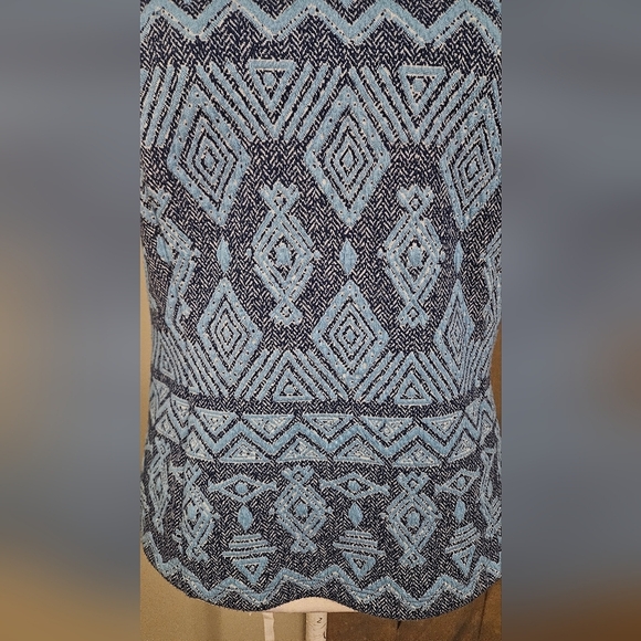 J. MCLAUGHLIN Tania Sleeveless Crewneck Jaquard Fitten Top In Navy/blue. XS - Picture 5 of 10